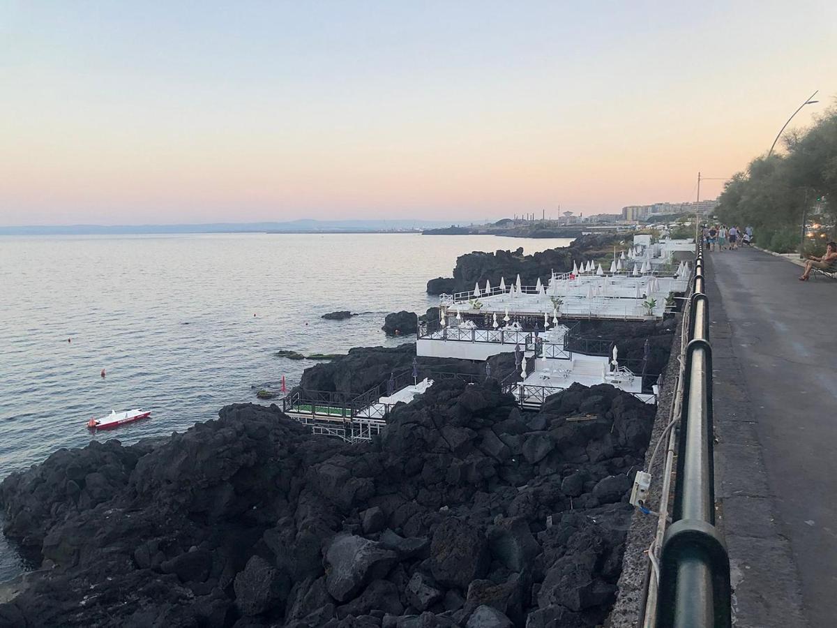 Le Suite Del Lungomare Katanya Dış mekan fotoğraf